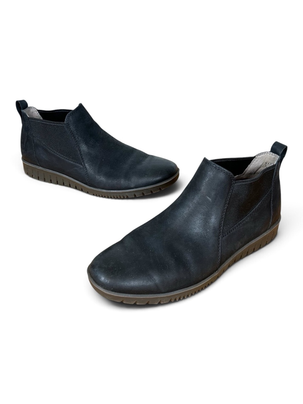 Dansko Louisa Leather Ankle Bootie